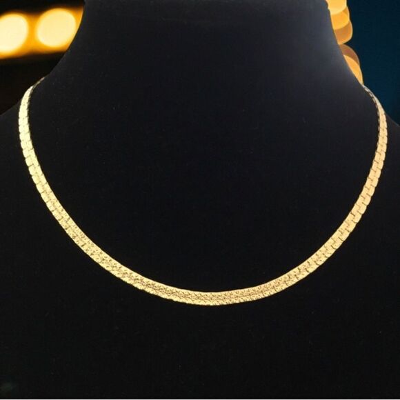 FLAT NUGGET 750 GOLD CHAIN 18” LENGTH - Picture 3 of 10